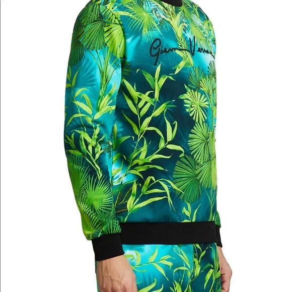 Brand New w/tags Saks Versace Jungle Print Oversized Sweater - Picture 5 of 9